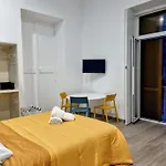 Casa Maluma * Neapel